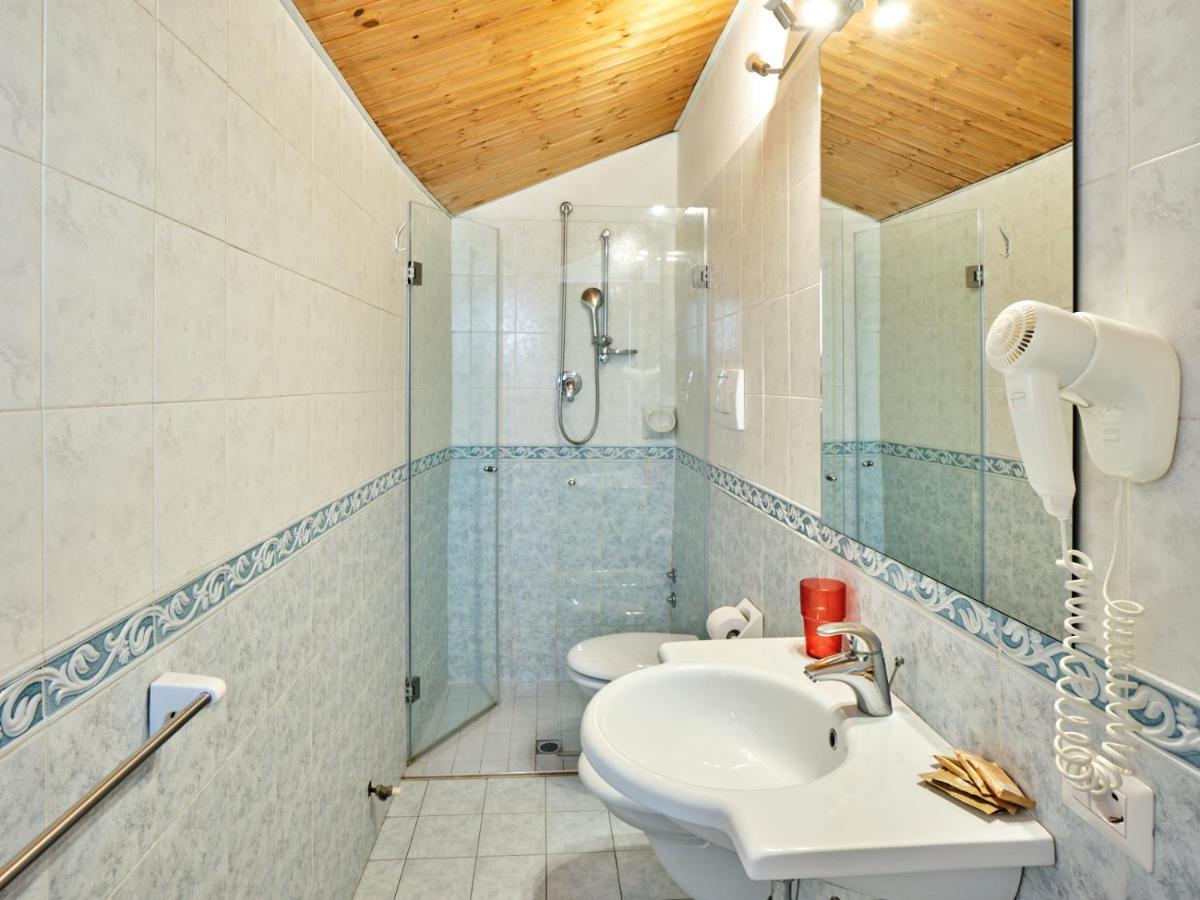 Hotel Imperiale Riccione Esterno foto
